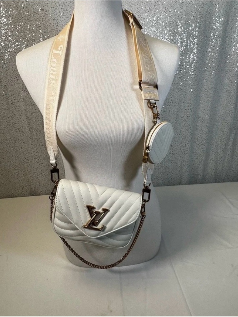 Louis Vuitton Cream Chevron Crossbody Bag with Removable Coin Pouch
